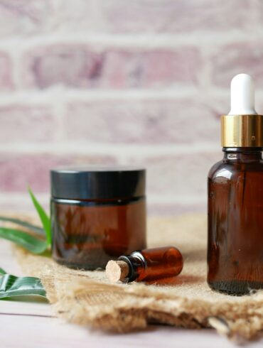 5 huiles essentielles efficaces pour apaiser naturellement le stress